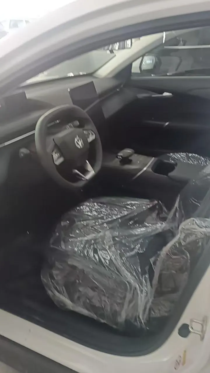 ChangAn 2026 Yi Dong 1.5T 500Bar Jin Xiang Automatic Gear 2