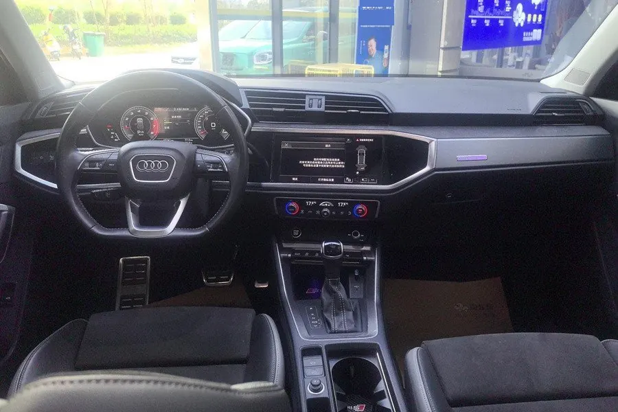 Audi 2021 Q3 2.0TFSI 40TFSI Fashion Dynamic Automatic 4