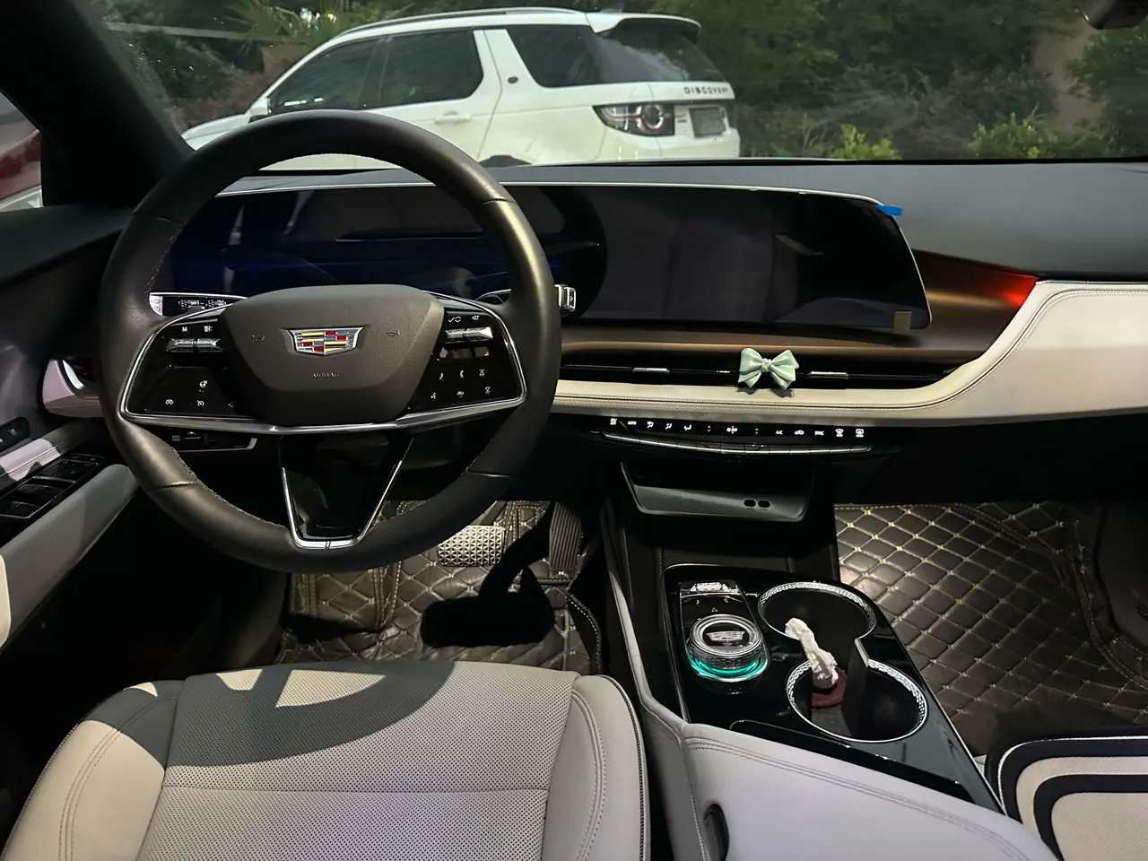 Cadillac 2023 GT4 48V 1.5T 25T Luxury Automatic Gear 5