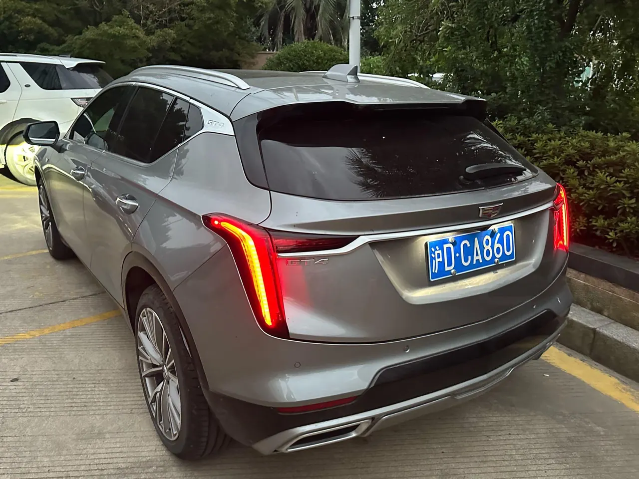 Cadillac 2023 GT4 48V 1.5T 25T Luxury Automatic Gear 6