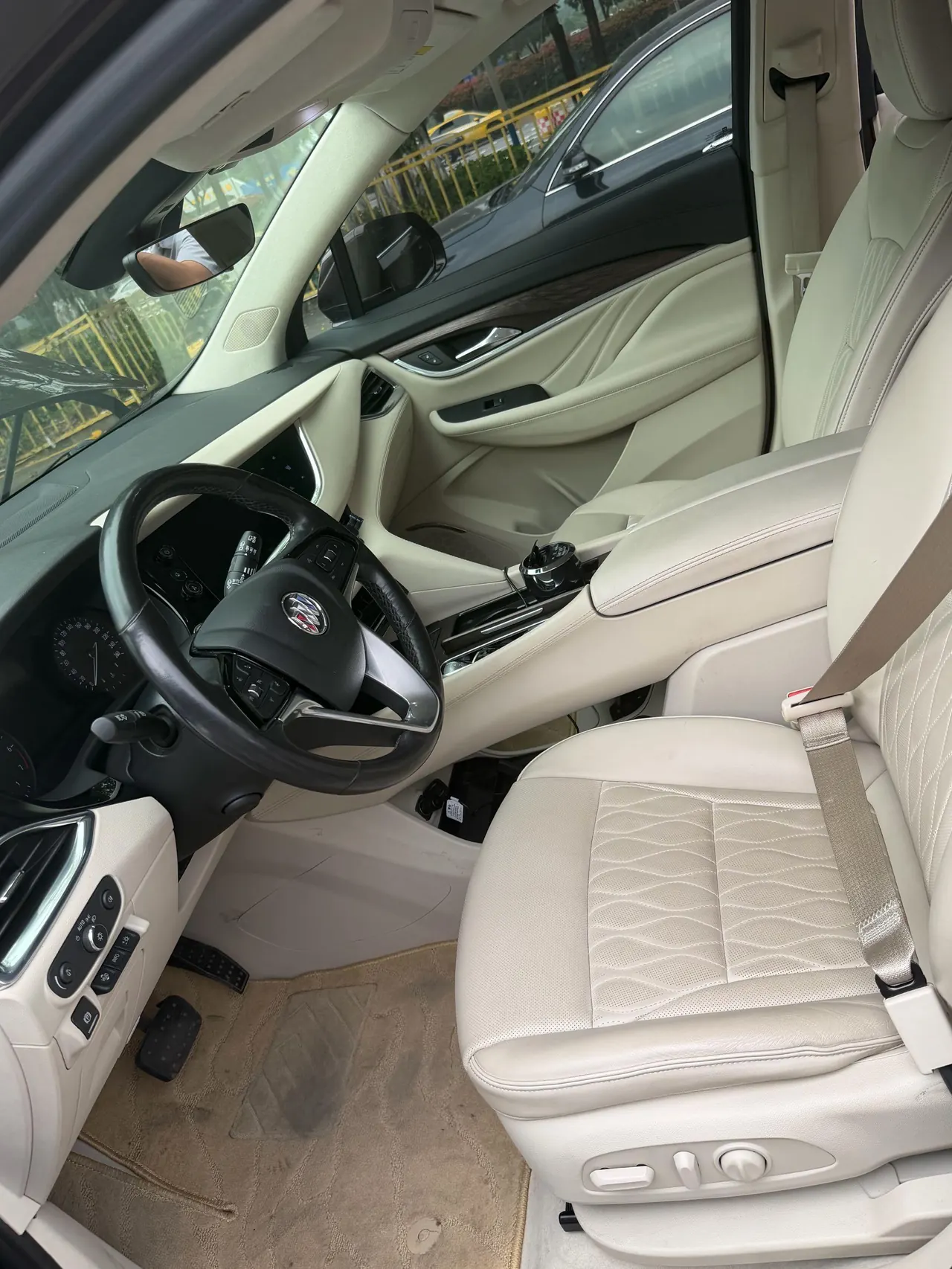 Buick 2020 Angke Flag Avenir 2.0T 28T Four-wheel Drive Avenir Avia Automatic Gear 2