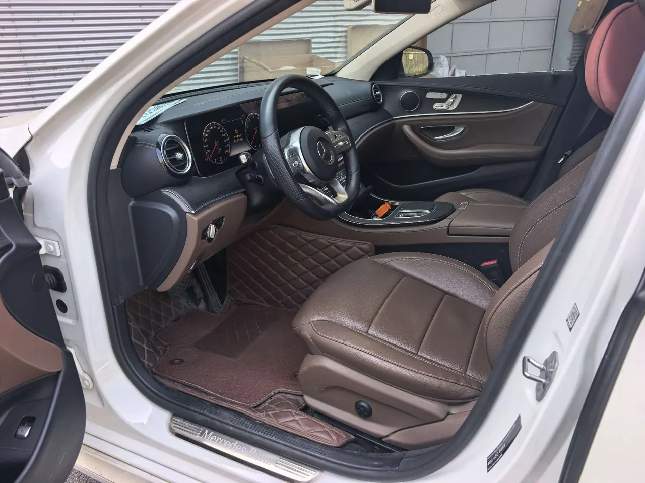 Mercedes Benz E-Class 2020 E 300 L 2.0T Sports Fashion Automatic Gear 3