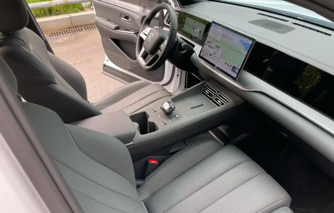 BYD Song Pro New Energy 2025 Song Pro DM-i 1.5 Stepless Smart Driving Edition 115KM Exceed Automatic Gear 4