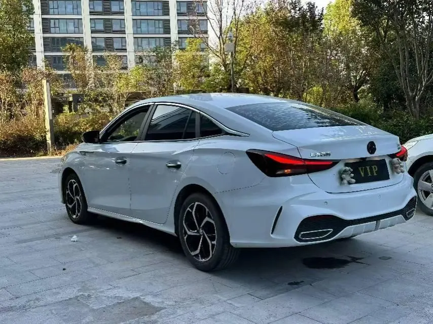 MG 2023 MG5 1.5TGI 300TGI Ultimate Automatic Gear 7