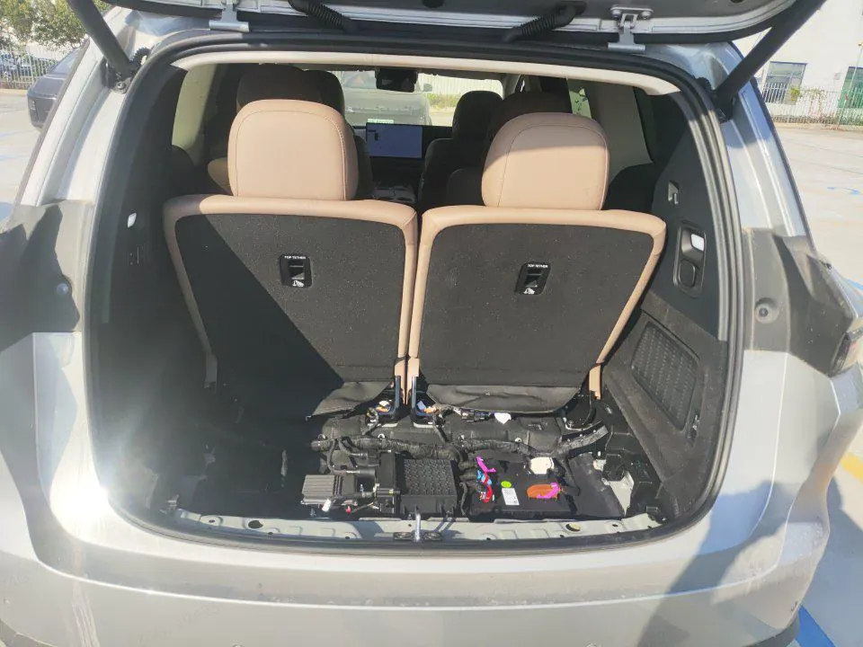Li 2025 i8 Standard Edition Automatic Gear 10