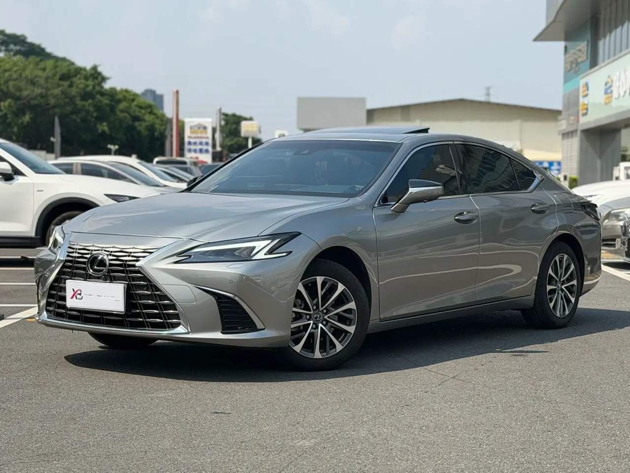 Lexus ES (Imported) 2025 ES200 2.0 Stepless Edition Automatic Gear 3