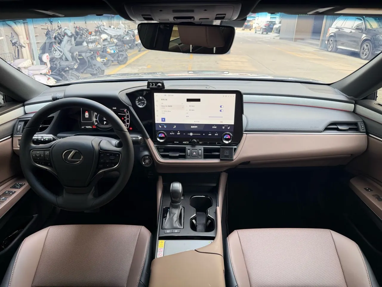 Lexus ES (Imported) 2025 ES200 2.0 Stepless Edition Automatic Gear 4
