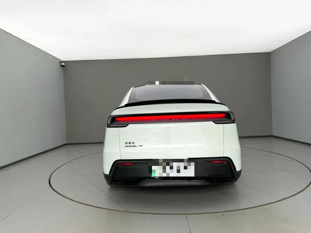 Tesla 2025 Model Y L Long Endurance All-Wheel Drive Automatic Transmission 6