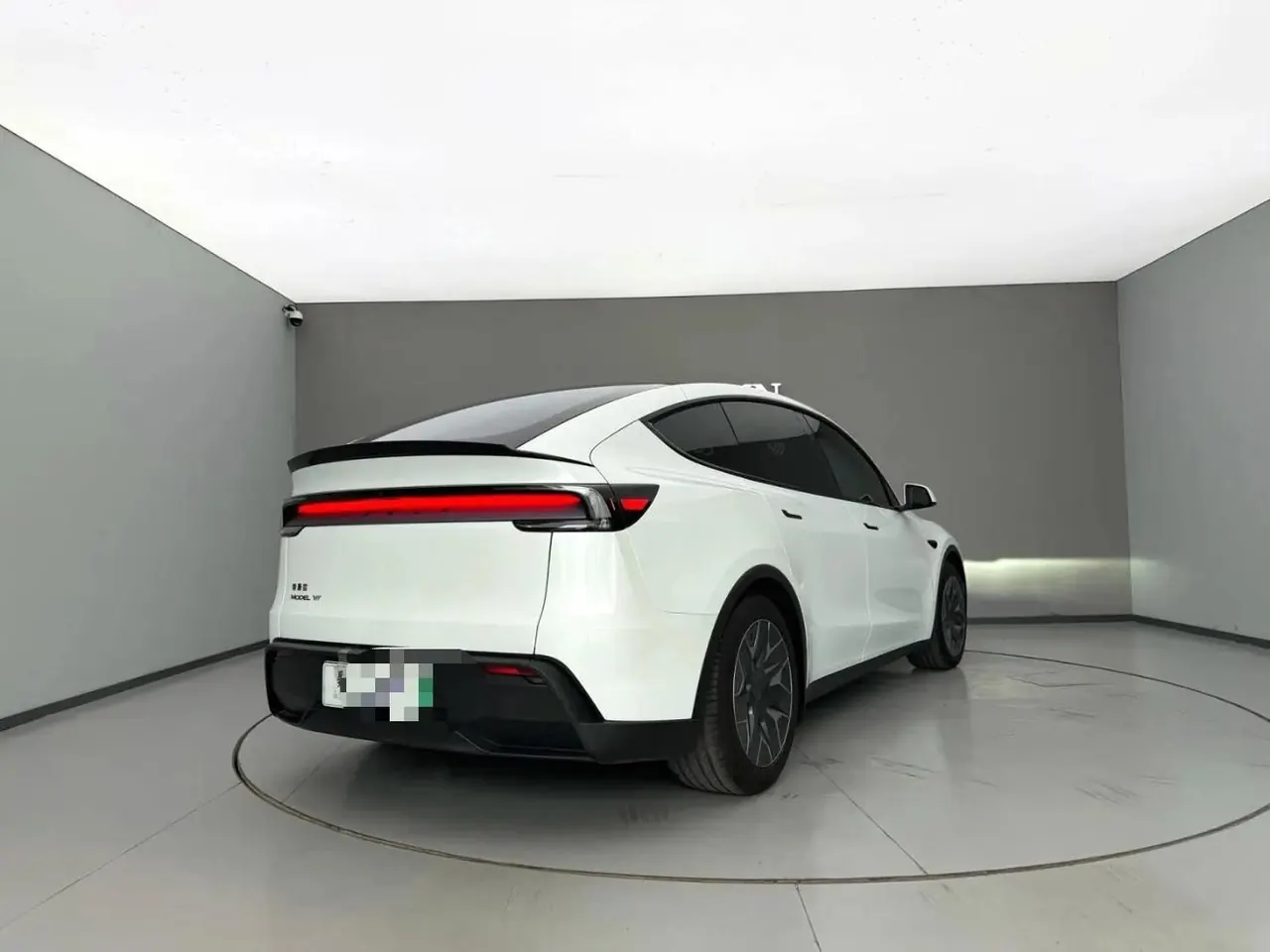 Tesla 2025 Model Y L Long Endurance All-Wheel Drive Automatic Transmission 7