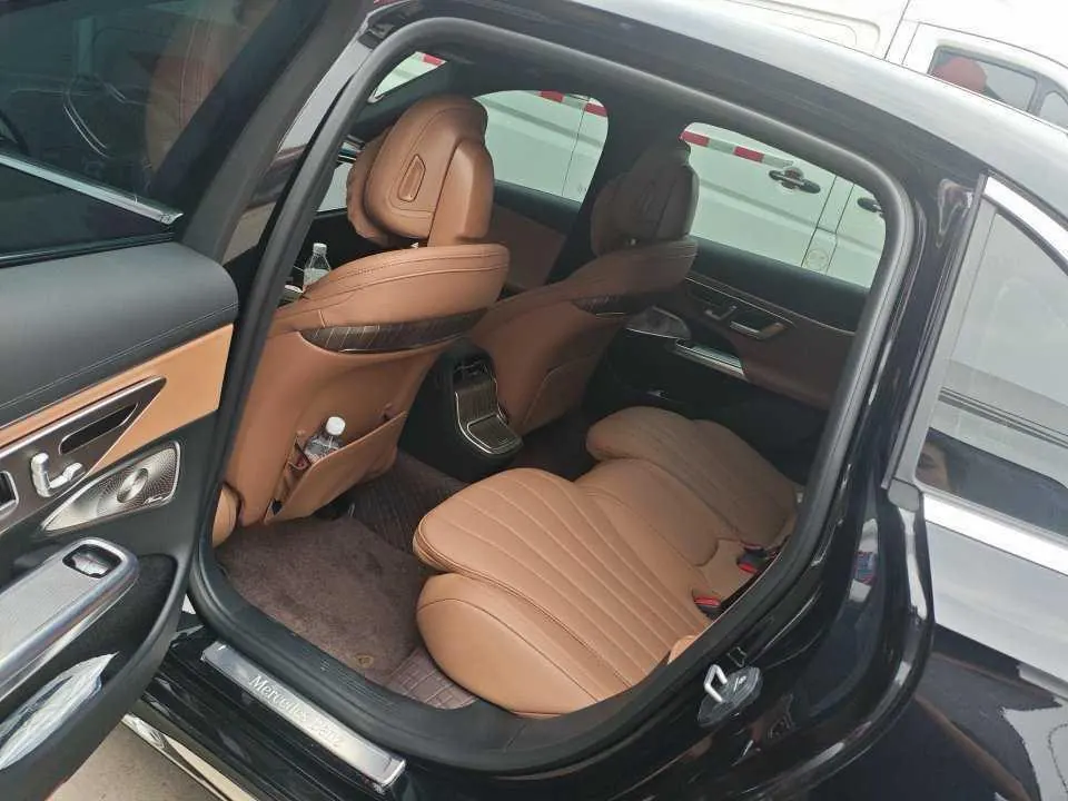 Mercedes Benz E Class 2025 E 300 L 48V 2.0T Luxury (Modified) Automatic Gear 4