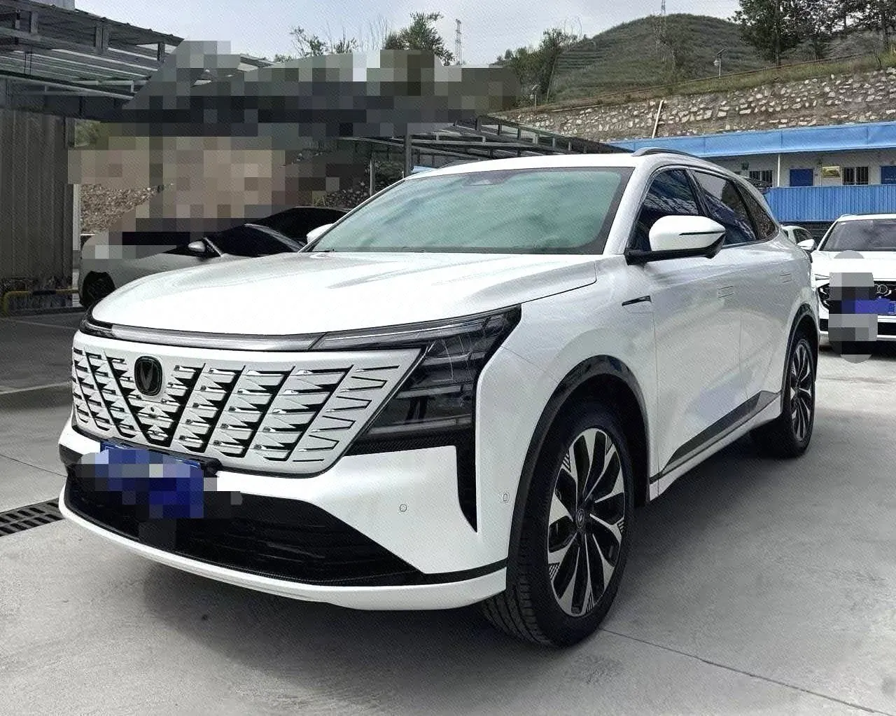 Open image lightbox: ChangAn 2025 CS75 PLUS 2.0T Ultra New Blue Whale Smart Engine Automatic Gear