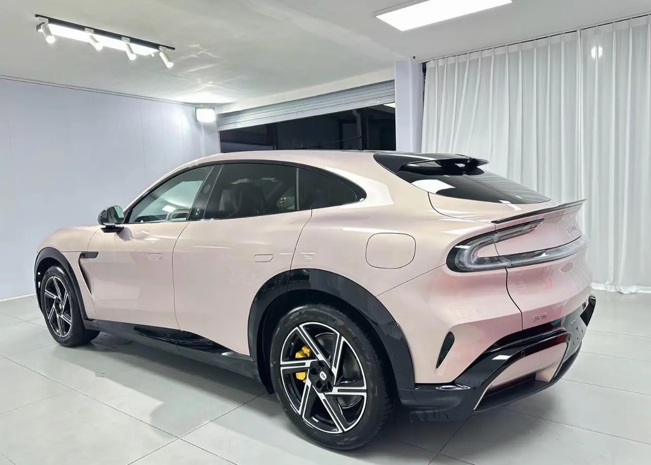 MI 2025 YU7 Long Endurance Four-wheel Drive Pro Edition Automatic Gear 5