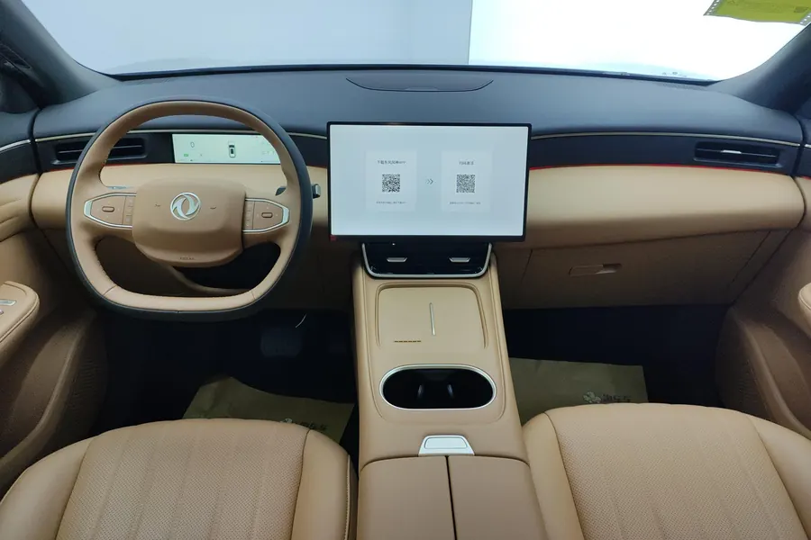 Aeolus 2025 L8 1.5T 185KM Dream Edition Automatic Gear 5