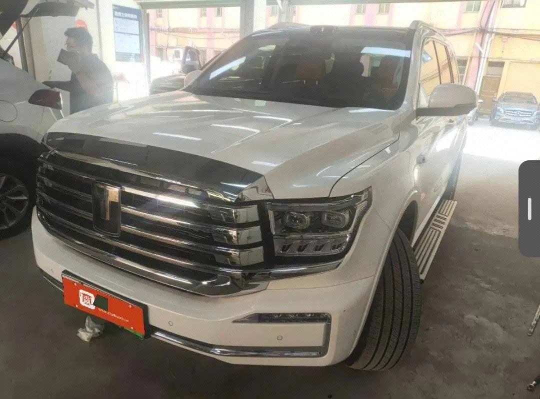 打开图片灯箱:Tank 500 New Energy 2026 Model Tank 500 Hi4-T 2.0T Smart Enjoyment Version Automatic Transmission