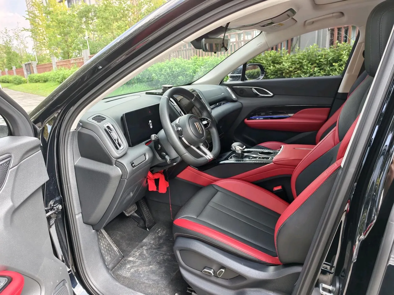 HongQi 2023 HS3 1.5T Two-Drive Good Edition Automatic Gear 6