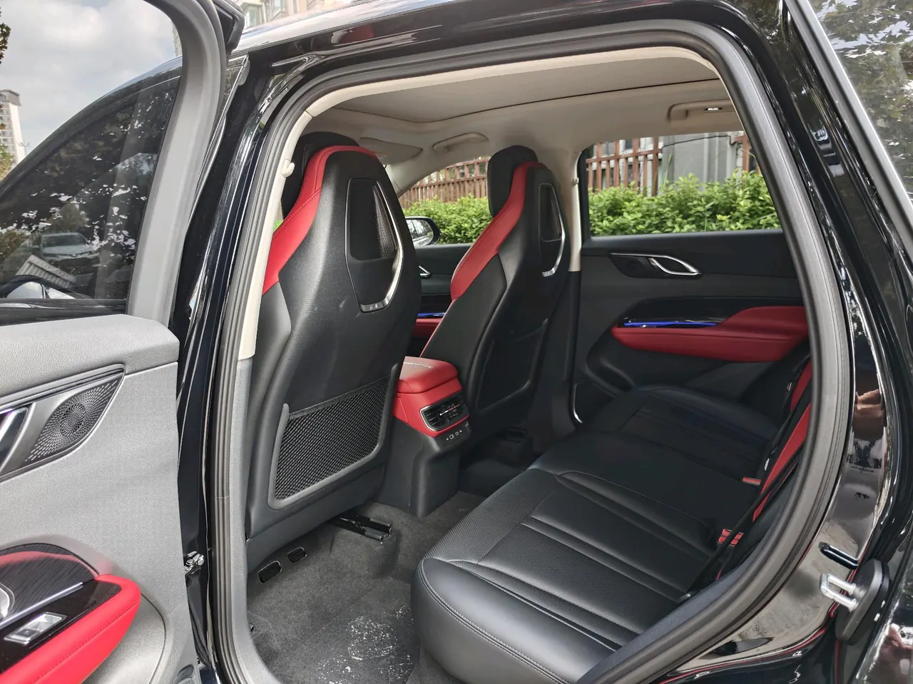 HongQi 2023 HS3 1.5T Two-Drive Good Edition Automatic Gear 9