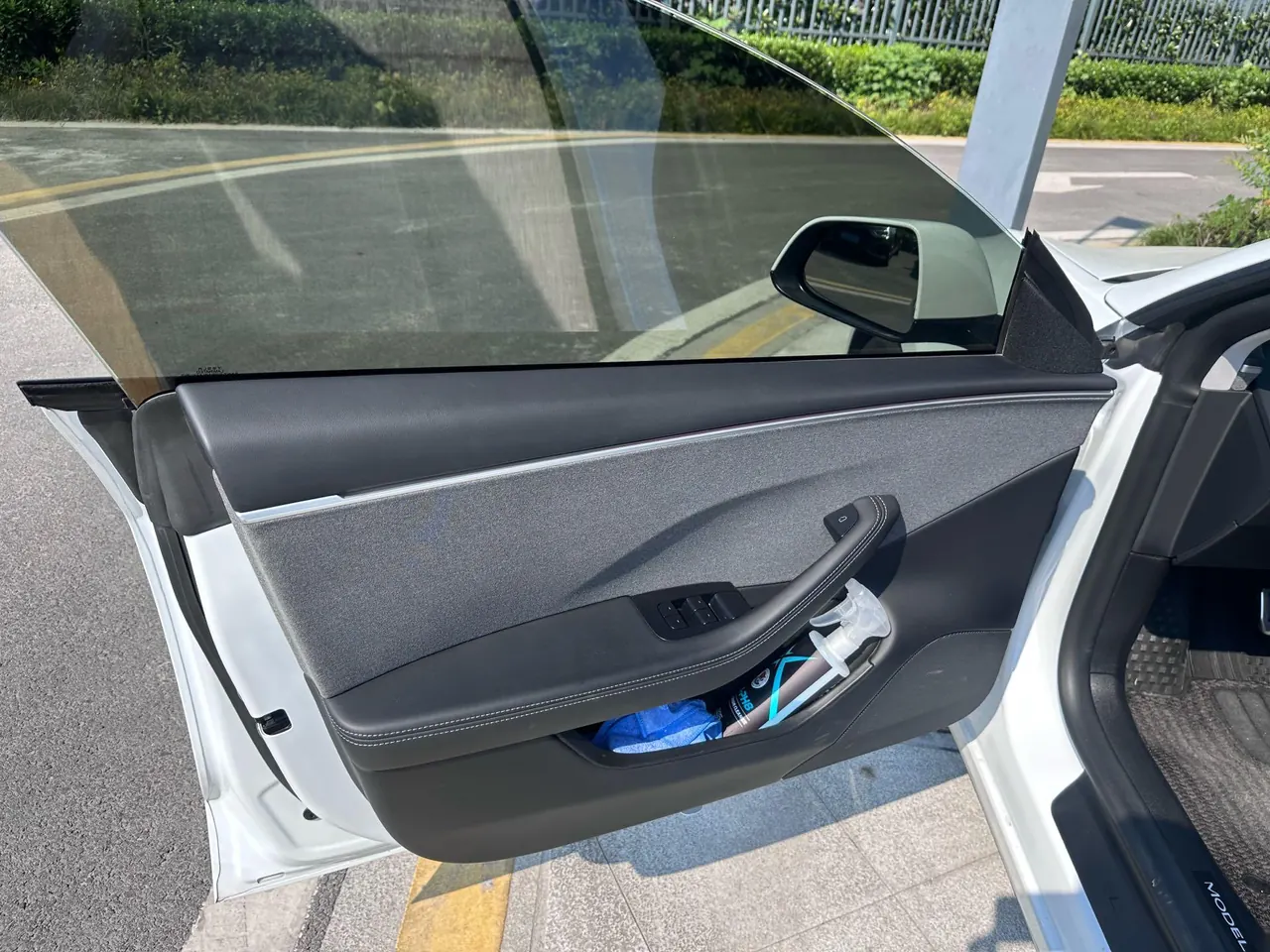 Tesla 2023 Model 3 Rejuvenation Edition Rear Wheel Drive Automatic Transmission 3