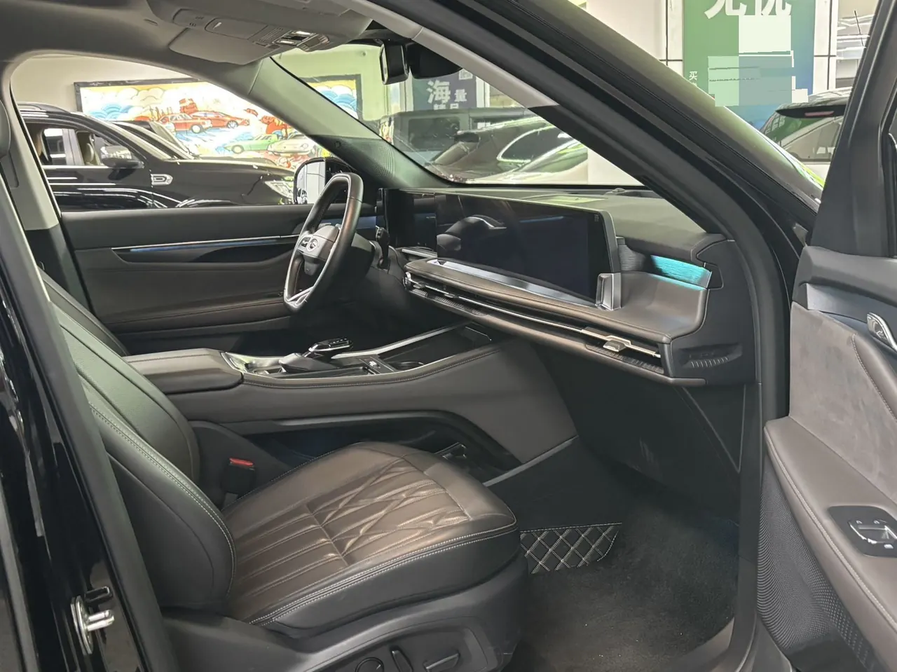 Ford 2025 Ruijie L 2.0T EcoBoost four-wheel drive 7-seat extreme automatic gear 7