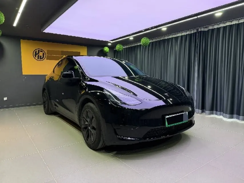 Tesla 2023 Model Y rear-wheel drive version automatic transmission 3