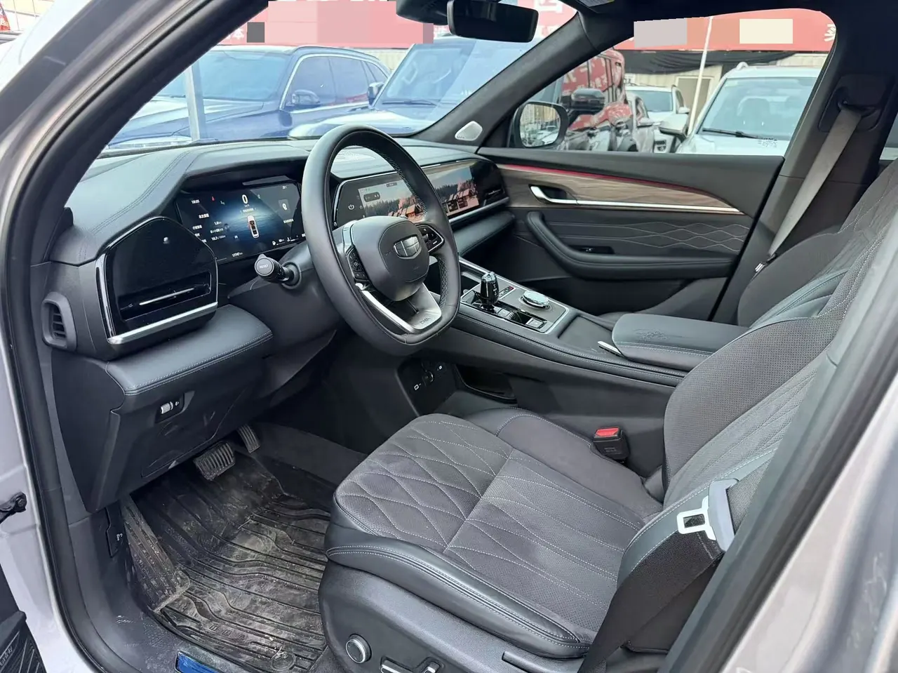 Geely 2025 XingyueL (Monjaro) 2.0TD Oriental Yao Star-Gazing Edition Automatic Transmission 4