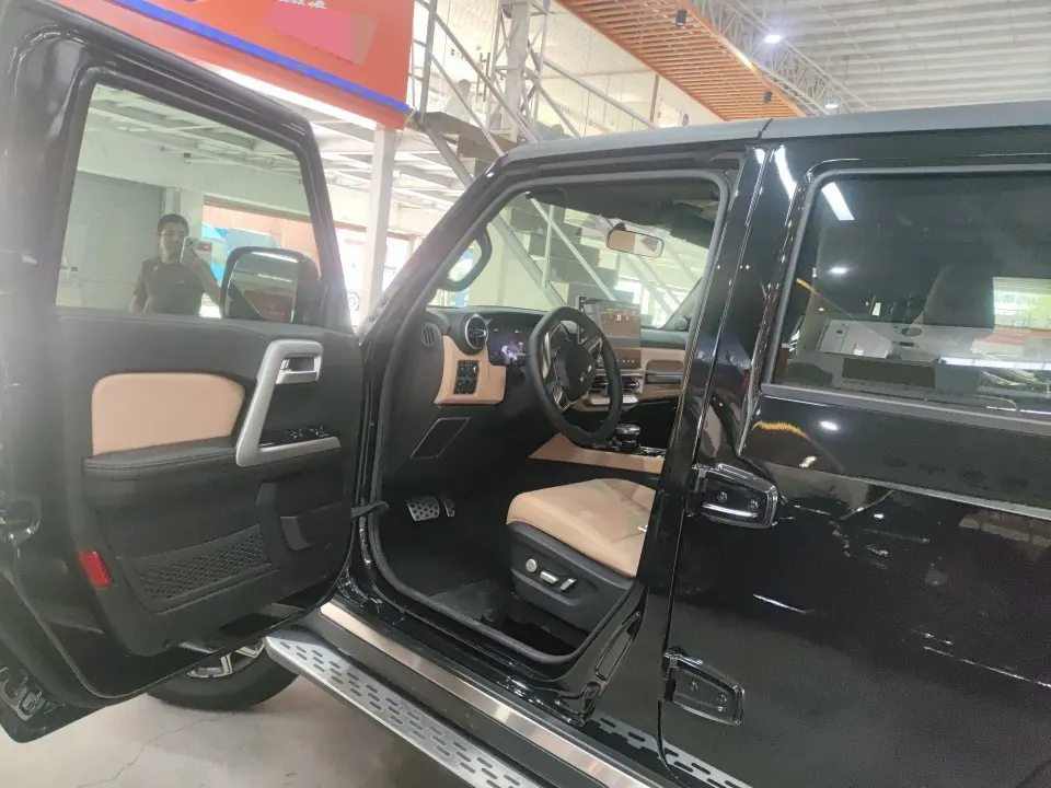 Beijing 2026 BJ40 2.0T Explorer automatic gear 4