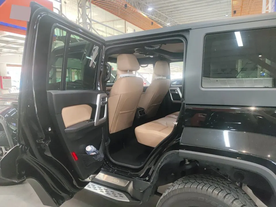 Beijing 2026 BJ40 2.0T Explorer automatic gear 5