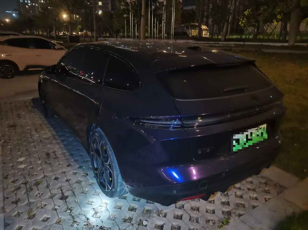 NIO 2023 ET5T 75kWh Touring automatic 2