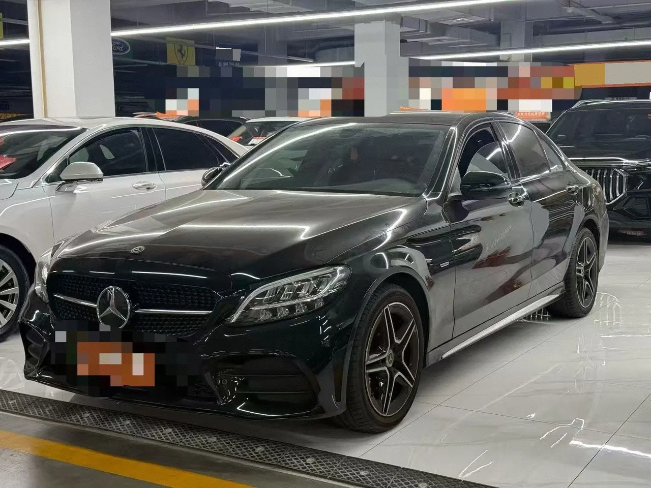Открыть галерею: Mercedes Benz Class C 2021 C 260 L 48V 1.5T Sports Edition Automatic Gear