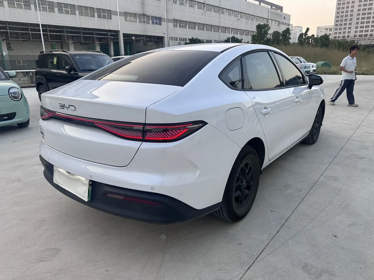 BYD 2026 seals 05 DM-i 1.5 stepless 128KM luxury automatic gear 5