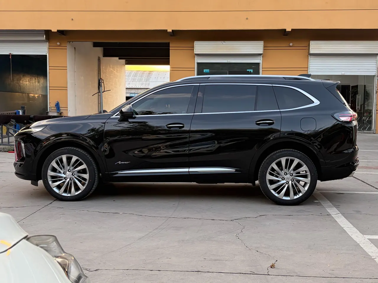 Buick 2026 Angkewei Plus 2.0T 4-wheel drive Avenir Avia automatic gear 8