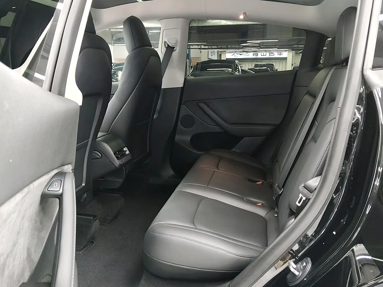 Tesla 2021 Model Y Standard Endurance Rear Drive Automatic Gear 10