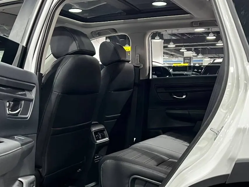 Honda 2026 CR-V 1.5T CVT 240TURBO Global 30-Year Legacy Edition Two-Wheel-Drive Active Model Automatic Transmission 6