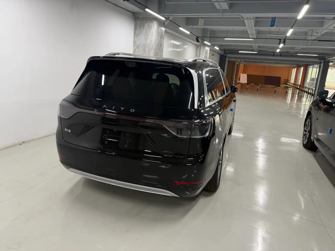 AITO 2026 AITO M9 extended range Max version 6 automatic gear 3