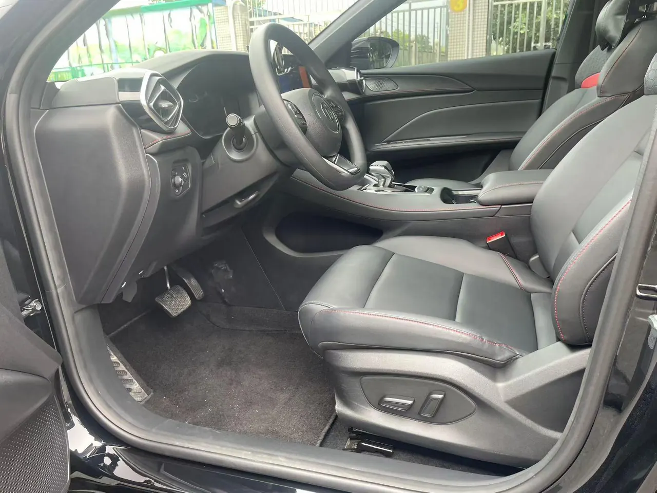 MG 2025 MG5 1.5TGI 300TGI Global Flagship Automatic Gear 2