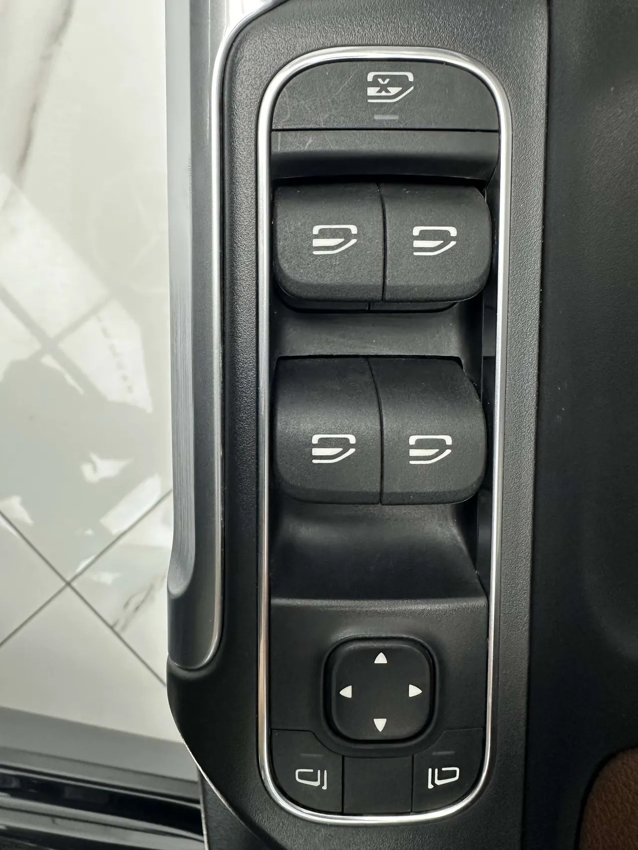 Mercedes Benz 2021 GLB 180 1.3T Dynamic Automatic 16
