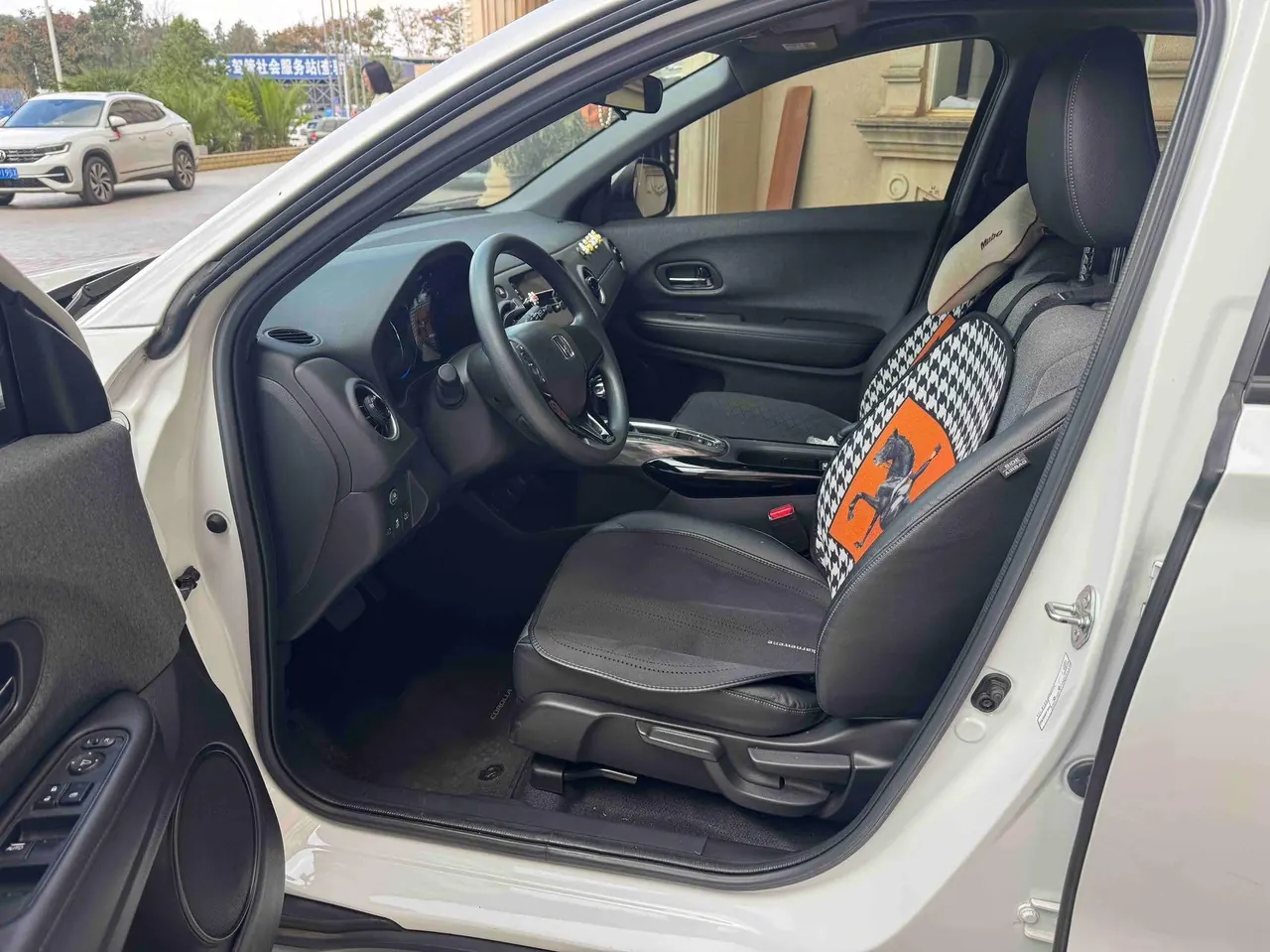 Honda 2021 XR-V 1.5 Stepless Comfort Edition Automatic Gear 4