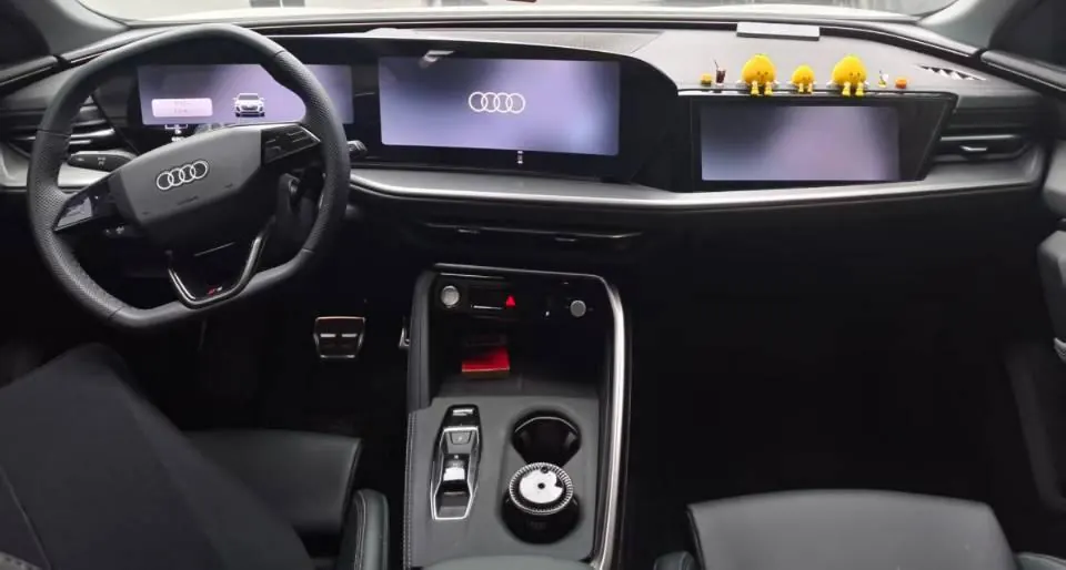 Audi 2026 Q5L 2.0T Smart Hybrid Luxury Automatic Gear 4