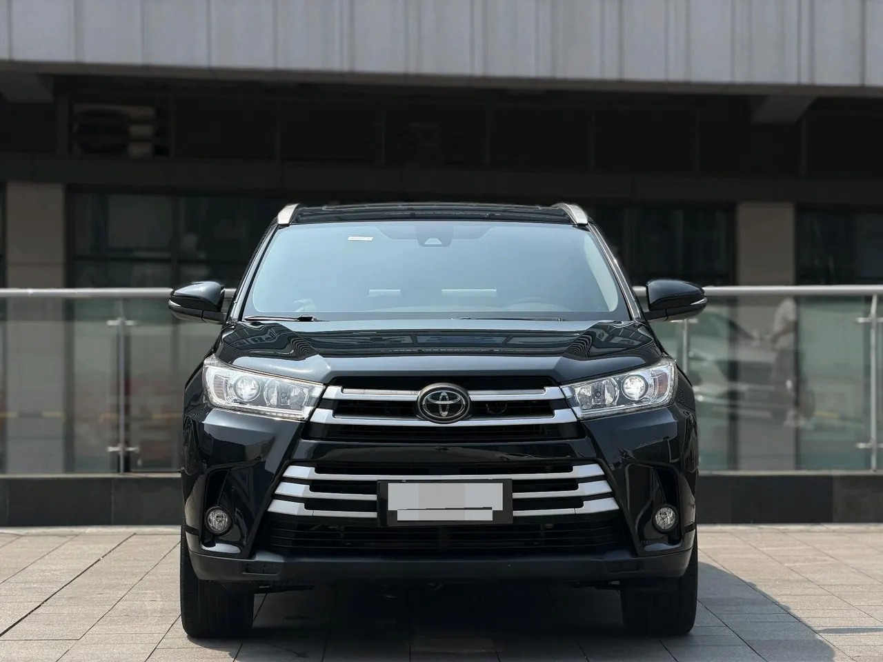 Toyota 2021 Highlander 2.0T 4-wheel drive deluxe 7-seat automatic gear 2