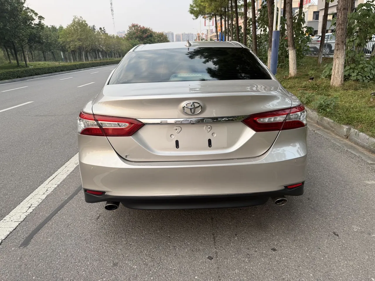 Toyota 2021 Camry 2.0G Stepless Deluxe Edition Automatic Gear 4