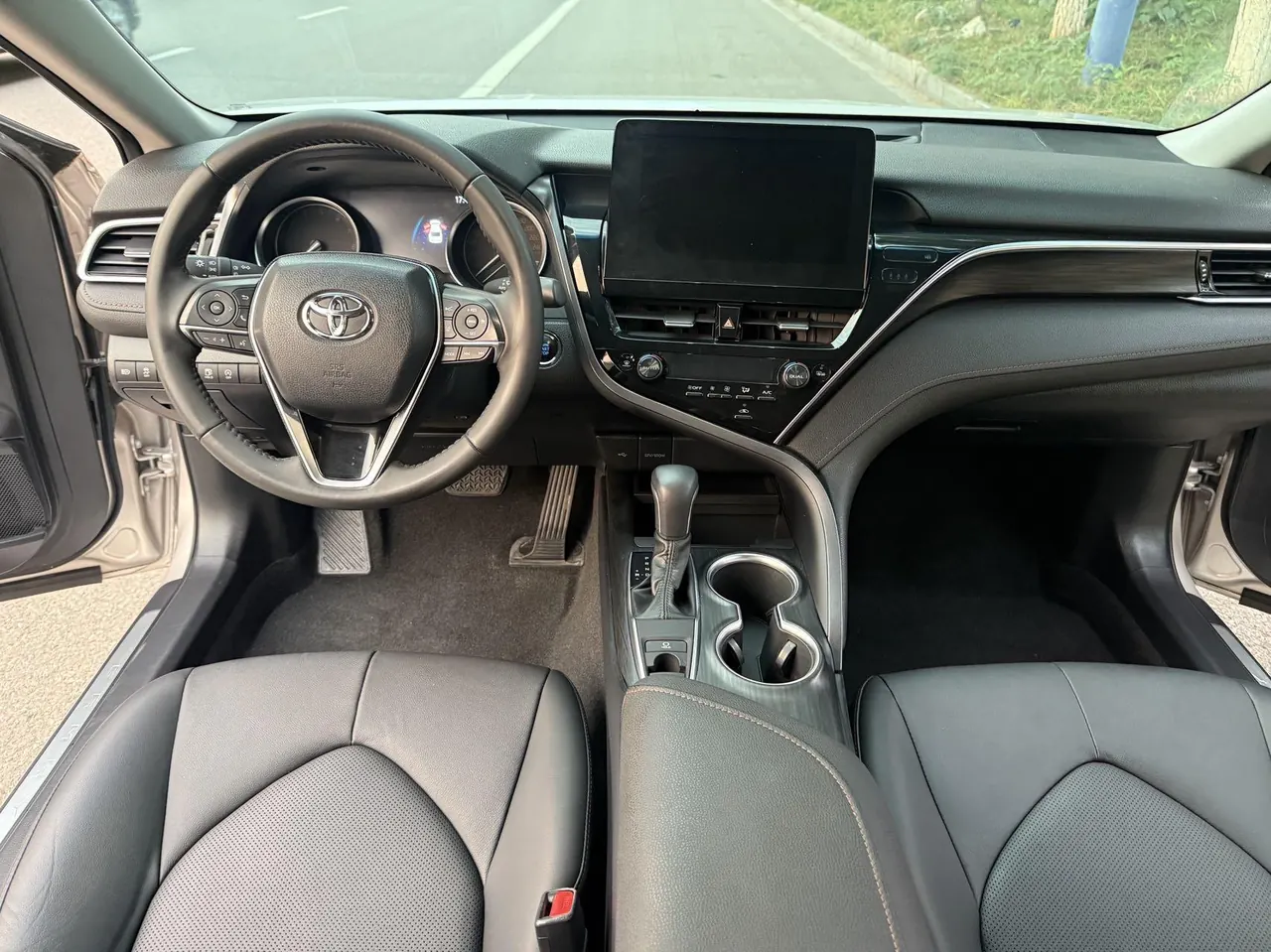 Toyota 2021 Camry 2.0G Stepless Deluxe Edition Automatic Gear 6