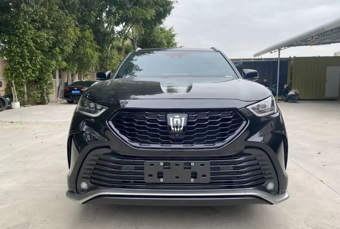 Toyota 2026 Crown Land Release 2.0T Four-wheel Drive Auto Gear 3