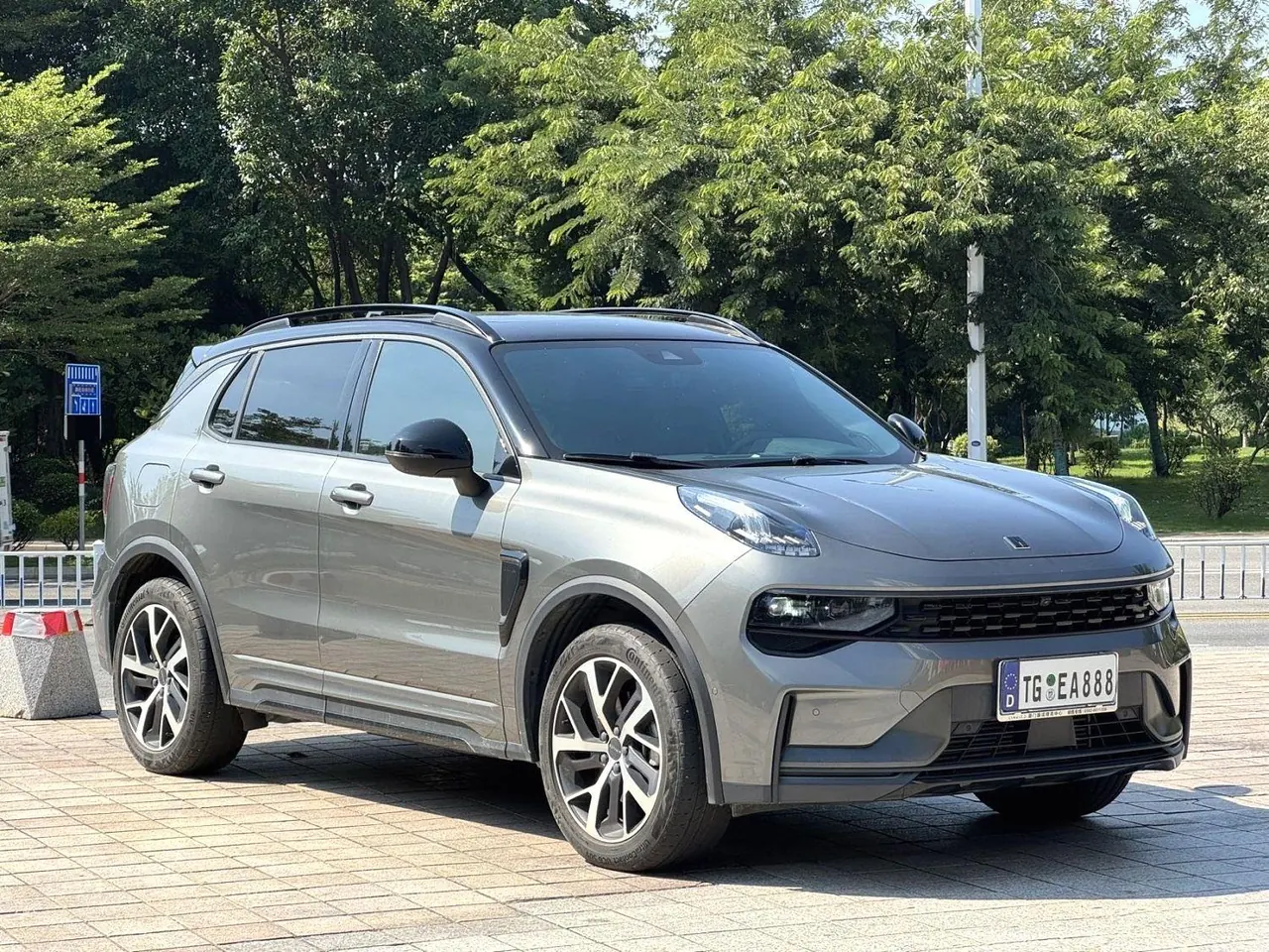 LYNK&amp;CO 2021 LYNK&amp;CO 01 2.0TD four-wheel drive Halo automatic gear 3