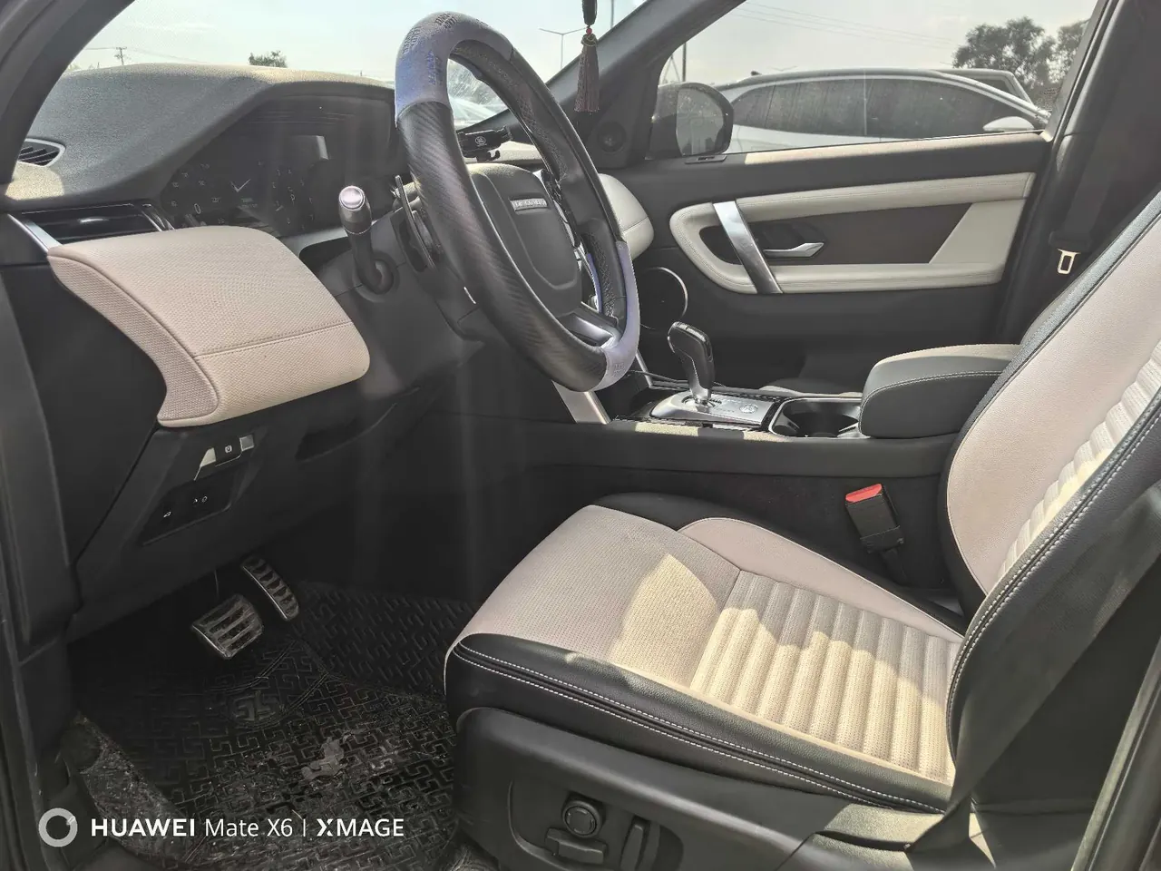 Land Rover 2020 Discovery Sports Edition 48V 2.0T 249PS R-Dynamic SE Performance Technology Edition 5-seat Automatic Gear 4