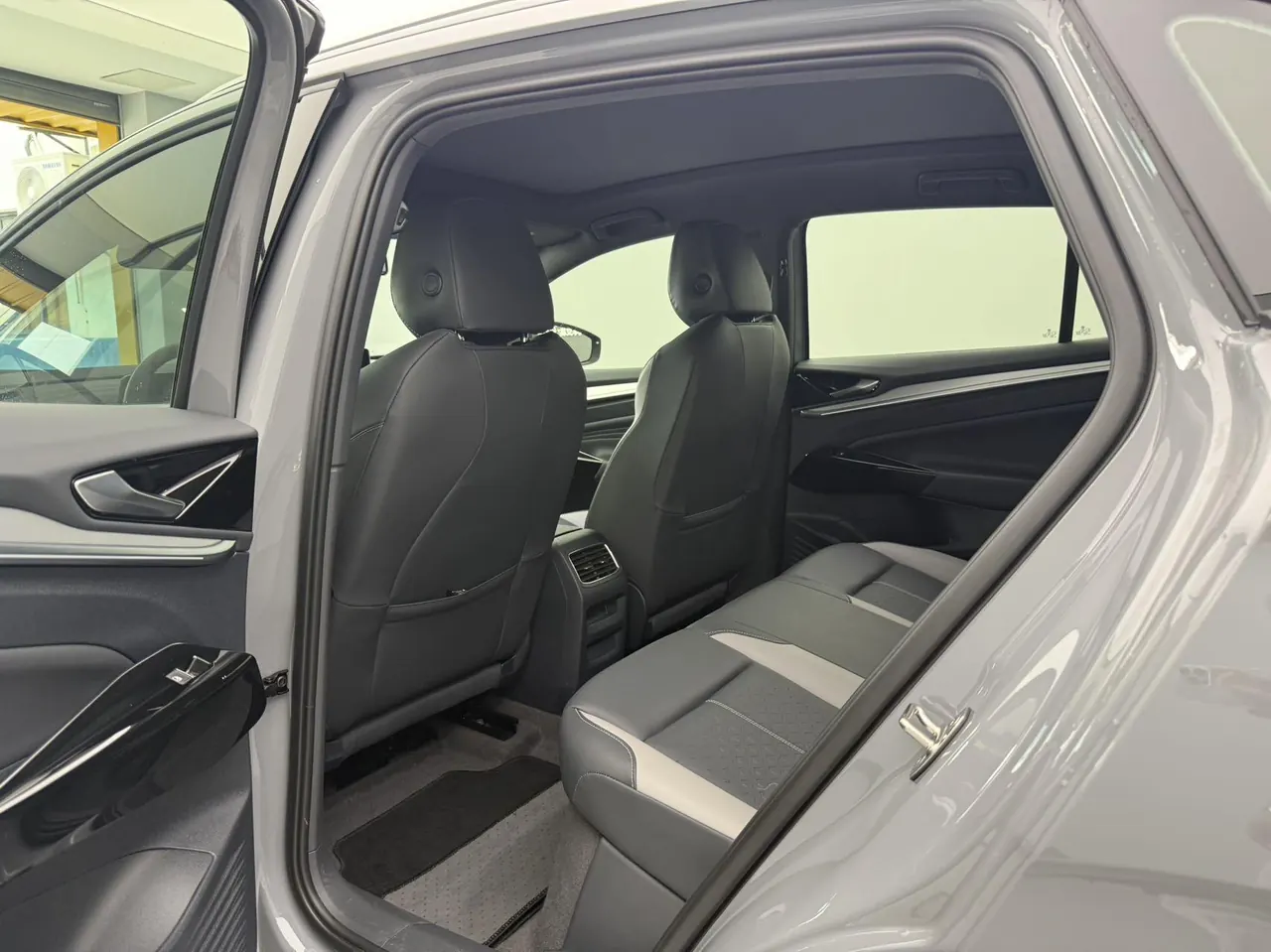 Volkswagen 2026 ID. 4 CROZZ Exclusive PURE Automatic 6