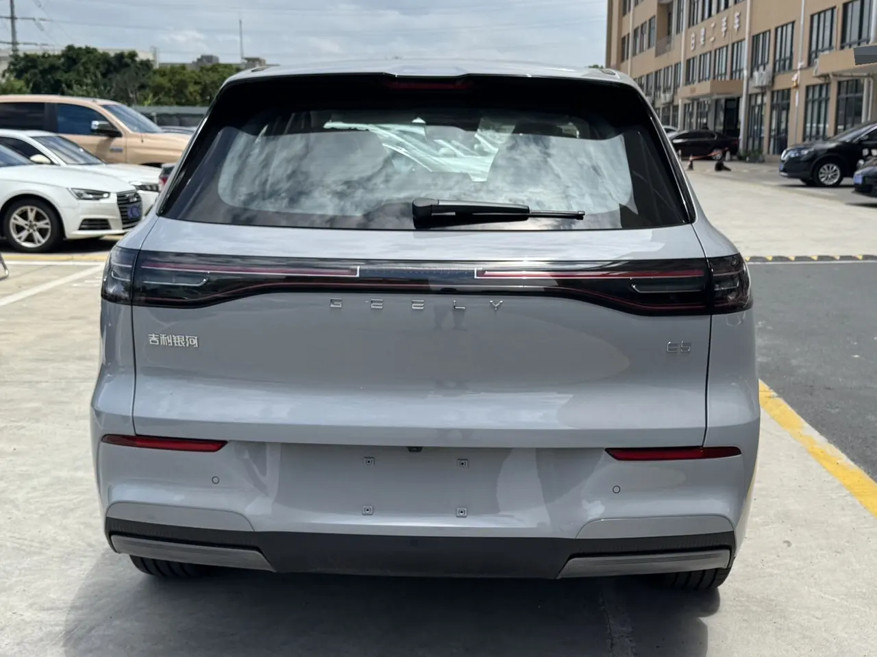 Geely Galaxy 2026 E 5 530km sailing version of automatic gear 8