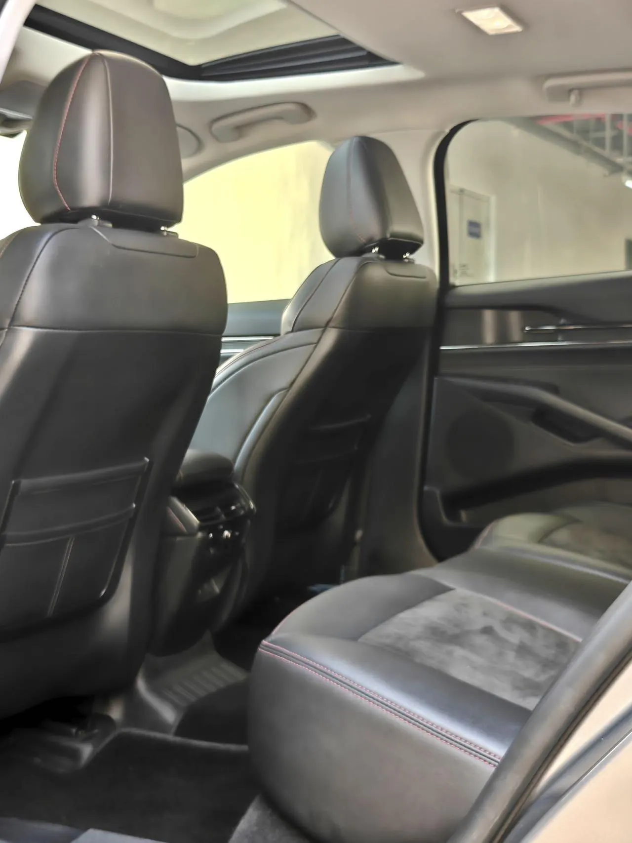 Ford 2022 Mondeo 2.0T EcoBoost 245 Luxury (Modified) Automatic Gear 6