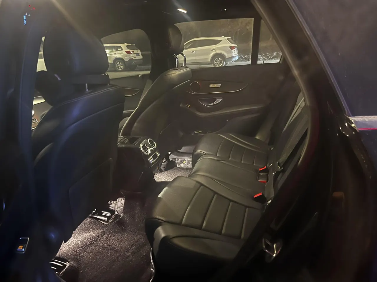 Mercedes Benz 2021 GLC 260 L 4MATIC 2.0T Luxury Automatic 3