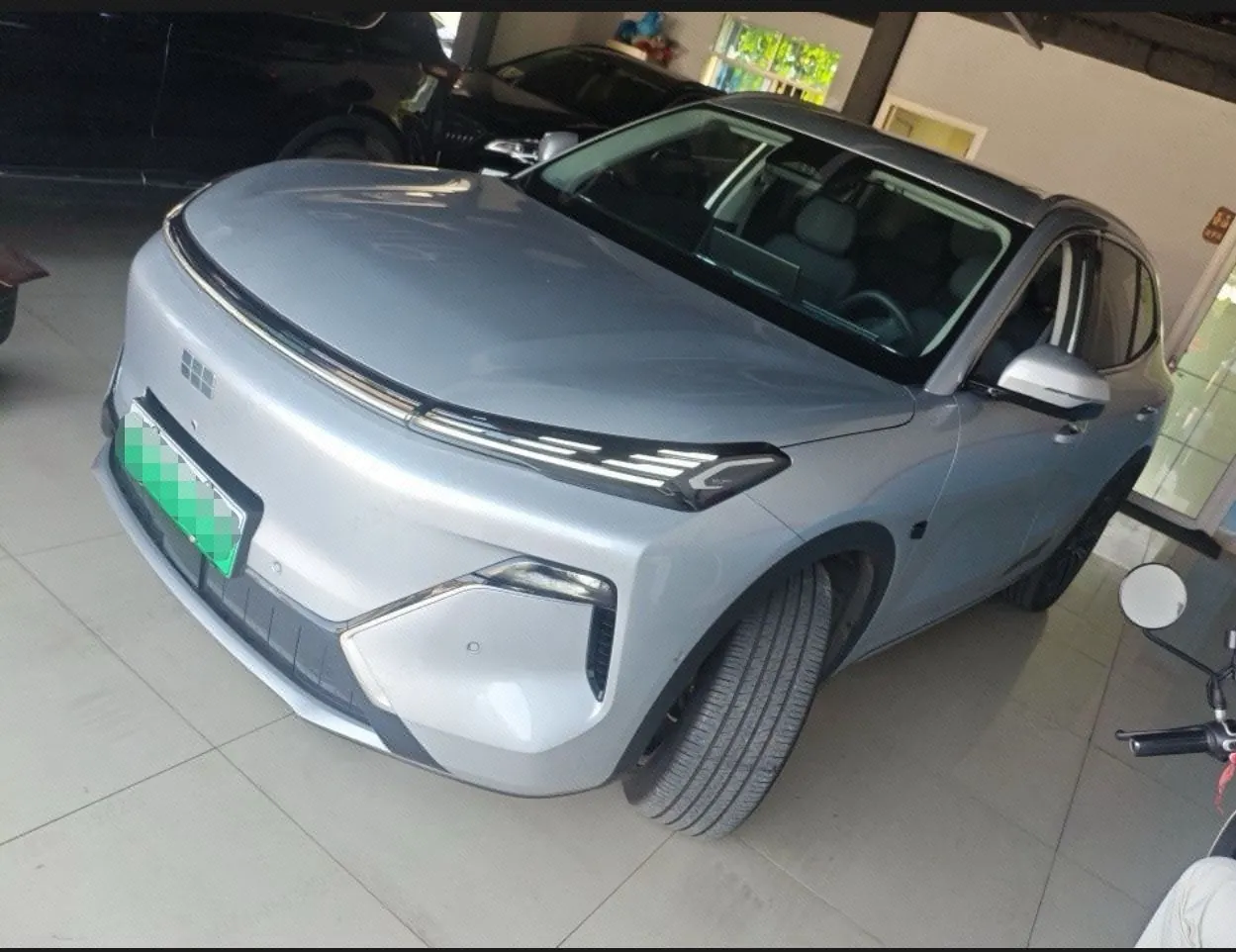 Geely Galaxy 2026 Starship 7 EM-i 1.5 135km Starship Edition Automatic Gear - View 1