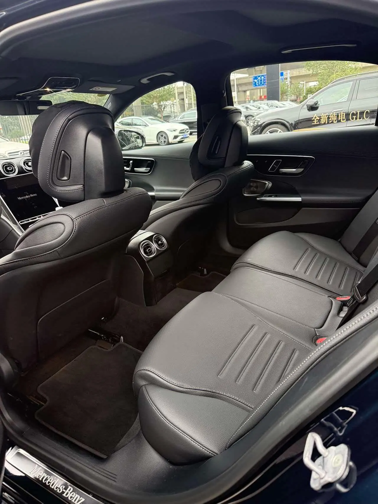 Mercedes Benz Class C 2026 C 260 L 48V 2.0T Sports Edition Automatic Gear 4
