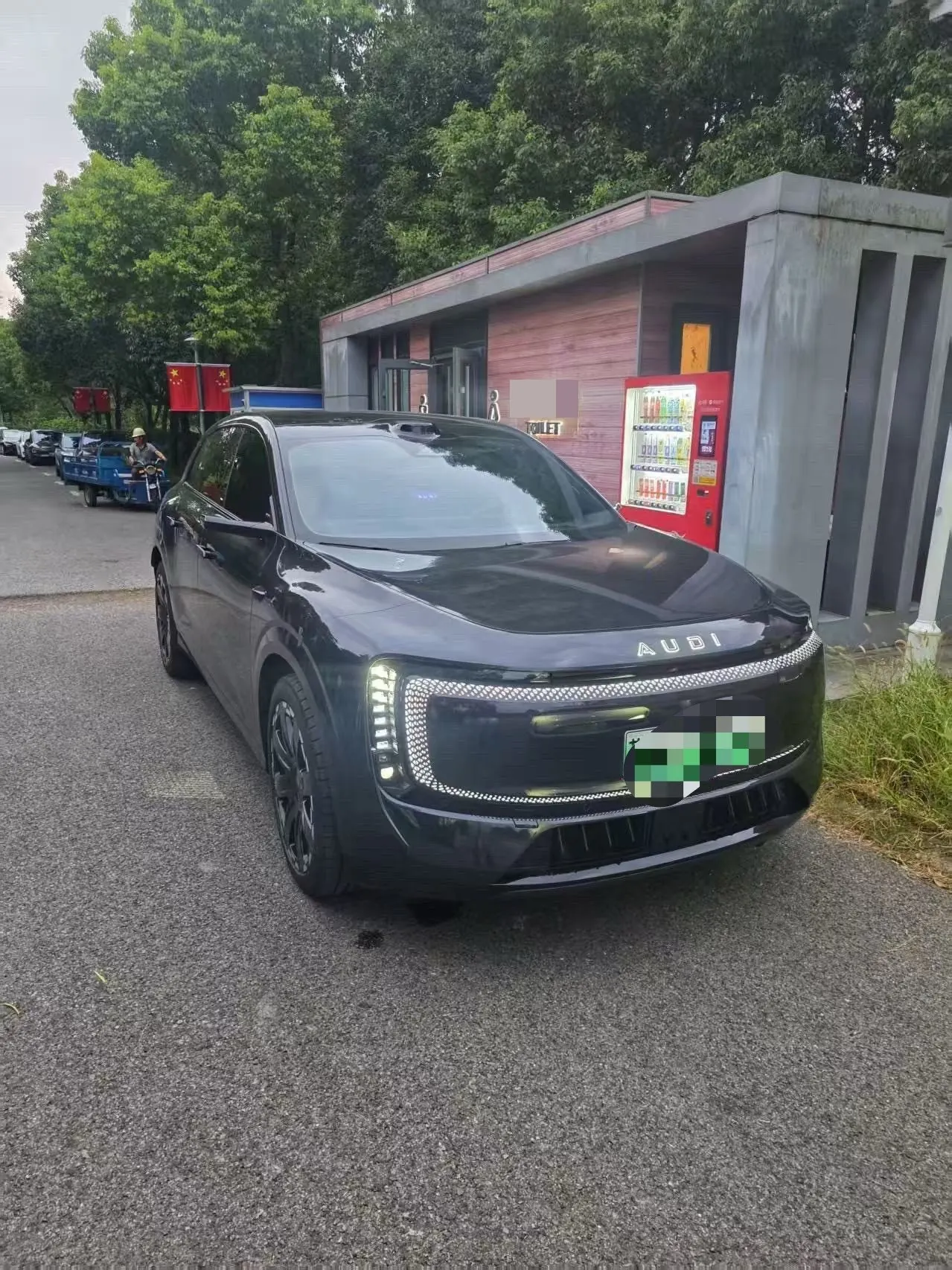 Audi 2026 E7X Pioneer Quattro Automatic 2